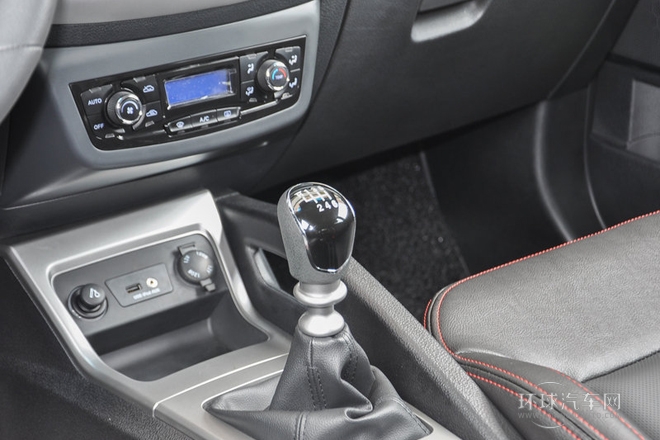2014款 1.5L 手動豪華型