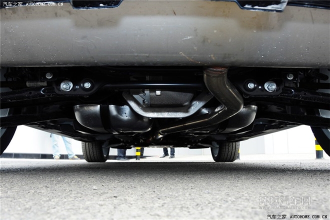 2013款 2.0T 3門眩藍限量版