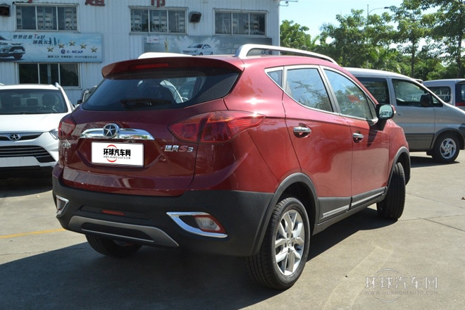 2014款 1.5L 手動舒適型