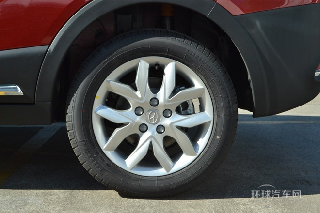 2014款 1.5L 手動舒適型