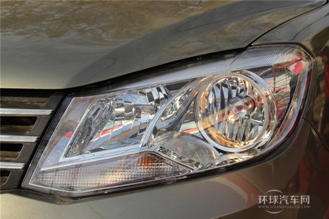 2013款 1.5L舒適型DK15