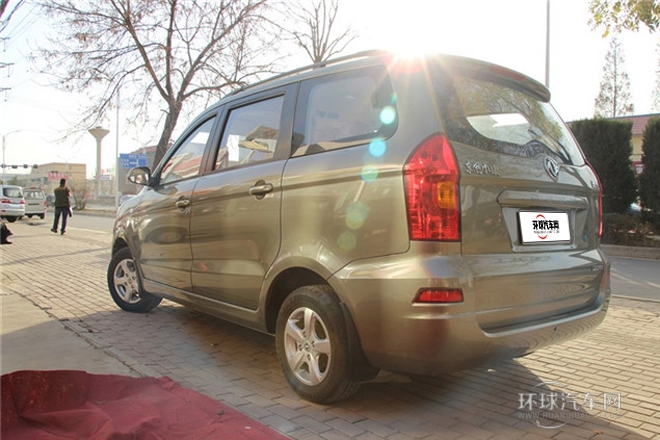 2013款 1.5L舒適型DK15