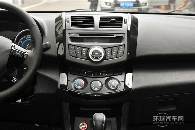 2014款 2.0T 8AT 自動創(chuàng)享版