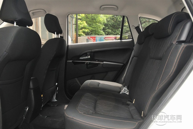 2014款 2.0T 8AT 自動(dòng)創(chuàng)享版