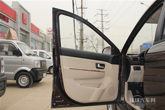 2013款 1.3L舒適型DK13-08