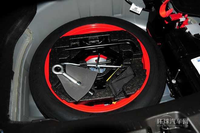 2014款 XF 2.0T 風華版