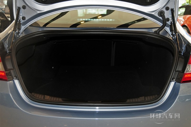 2014款 XF 2.0T 風華版