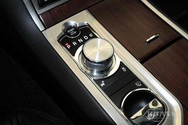 2014款 XF 2.0T 風華版