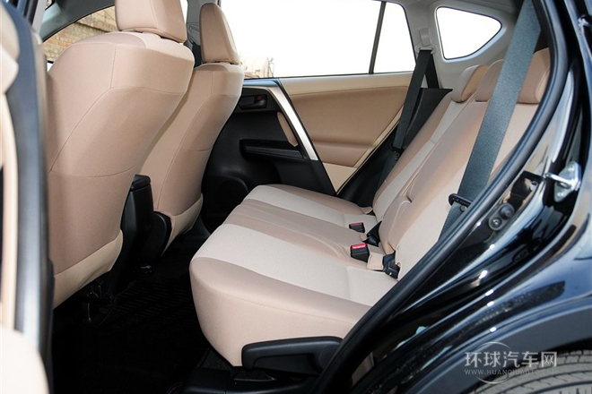 2013款 2.0L 手動兩驅都市版