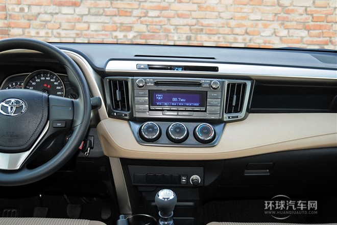 2013款 2.0L 手動兩驅(qū)都市版