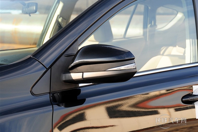 2013款 2.0L 手動兩驅都市版