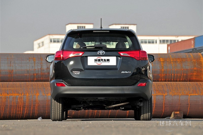 2013款 2.0L 手動兩驅(qū)都市版