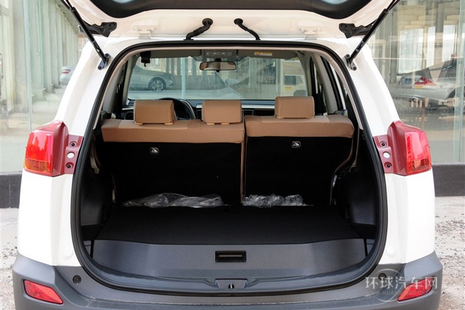 2013款 2.0L CVT兩驅(qū)都市版