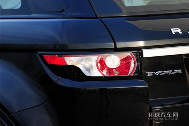 2014款 2.0T 5門耀真版