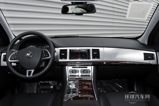 2014款 XF 2.0T 豪華版