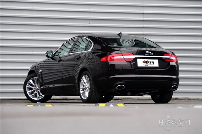 2014款 XF 2.0T 豪華版