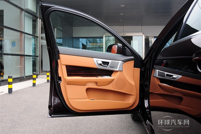 2014款 XF 2.0T 奢華版