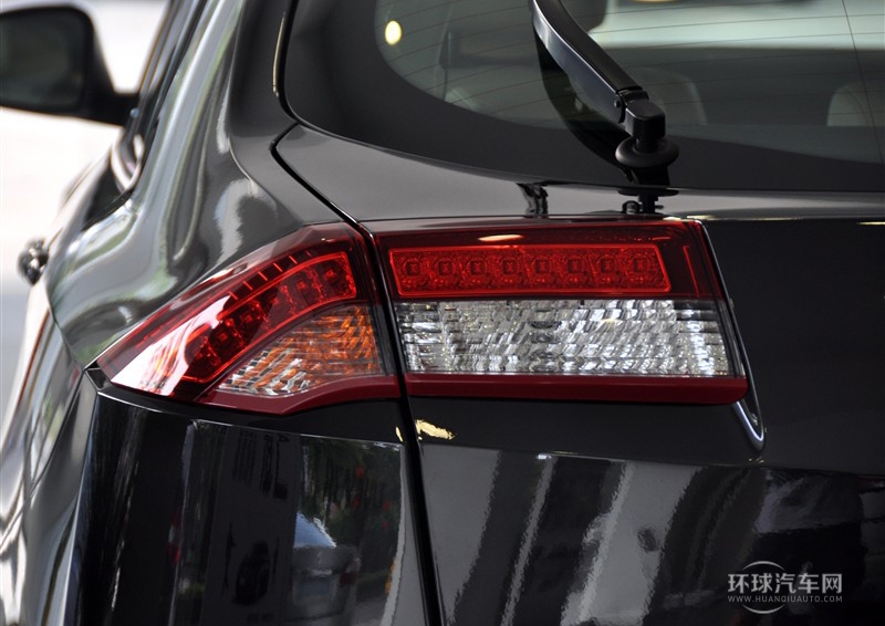 2011款 2.0T 豪華導航版