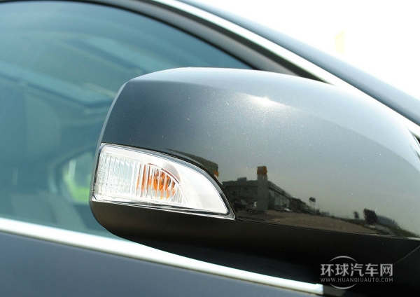 2011款 2.0T 豪華導(dǎo)航版