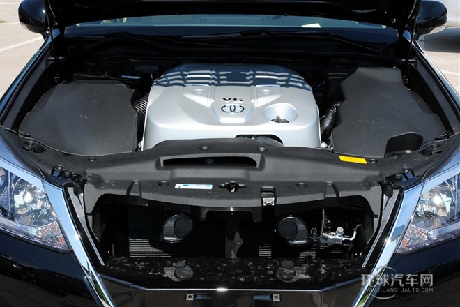 2012款 V6 2.5L Royal Saloon尊貴版