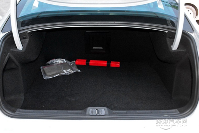 2014款 1.6T 自動尊貴型