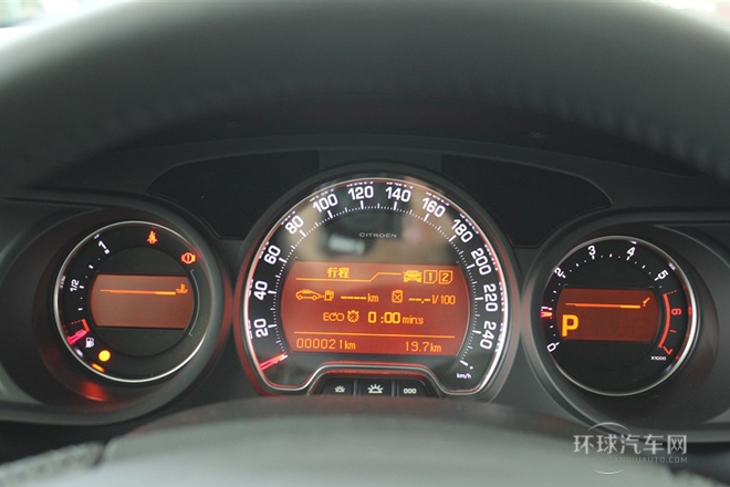 2014款 1.6T 自動(dòng)尊享型