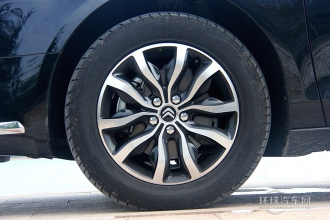 2014款 1.6T 自動尊享型