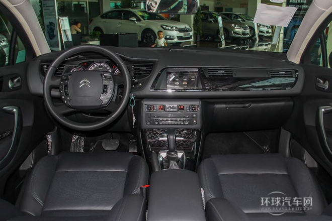 2014款 2.0L 自動尊享型