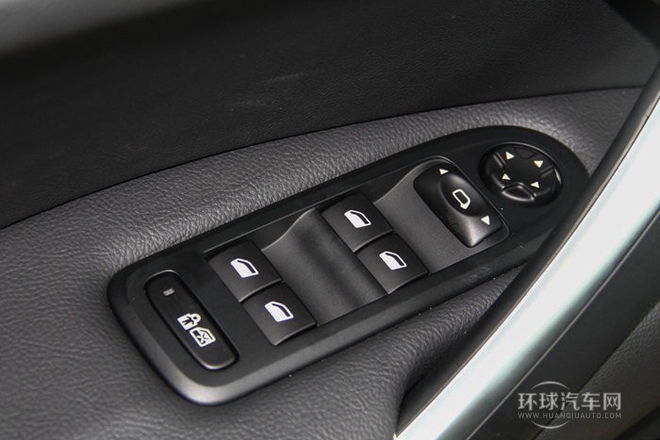 2014款 2.0L 自動尊享型