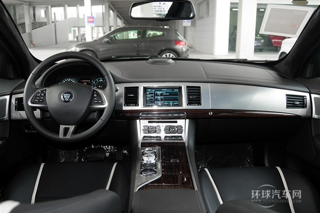 2014款 XF 3.0 SC 奢華版