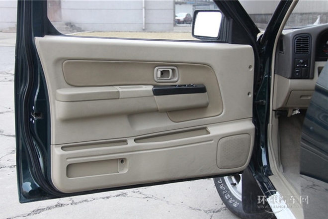 2010款 3.0T柴油兩驅豪華型ZD30D13-3N