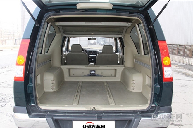 2010款 3.0T柴油兩驅豪華型ZD30D13-3N
