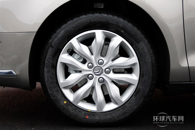 2014款 2.3L 自動豪華型