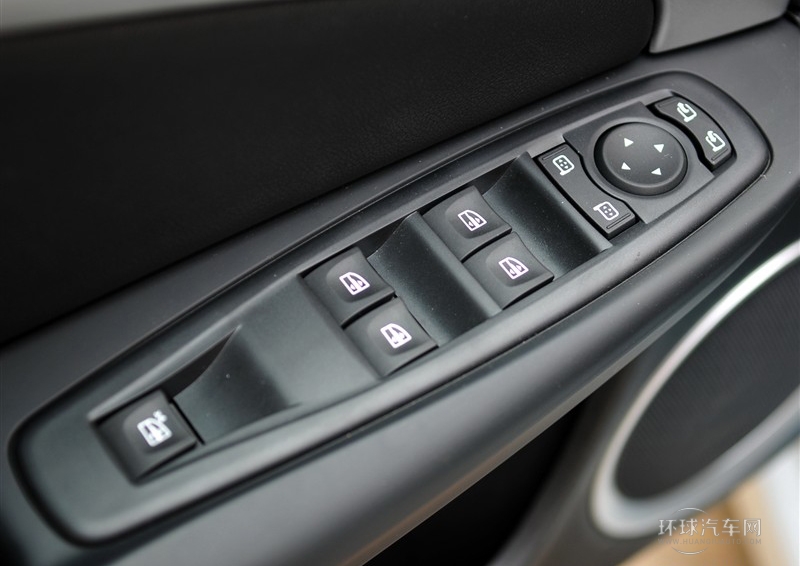 2011款 CC 2.0時尚導航版