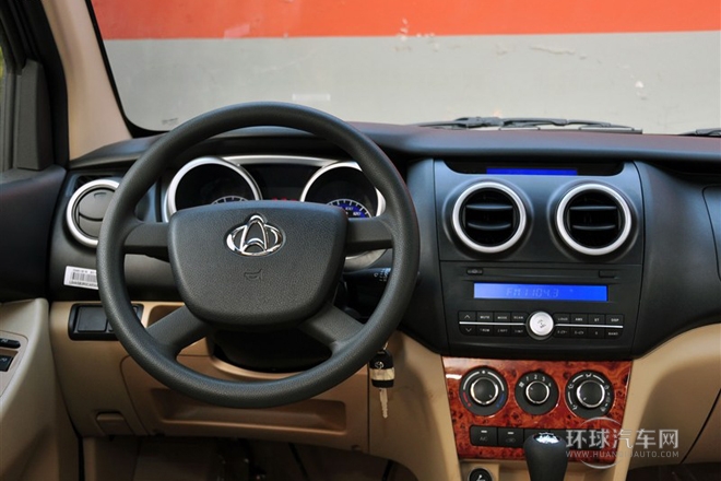 2012款 1.3L標(biāo)準(zhǔn)型