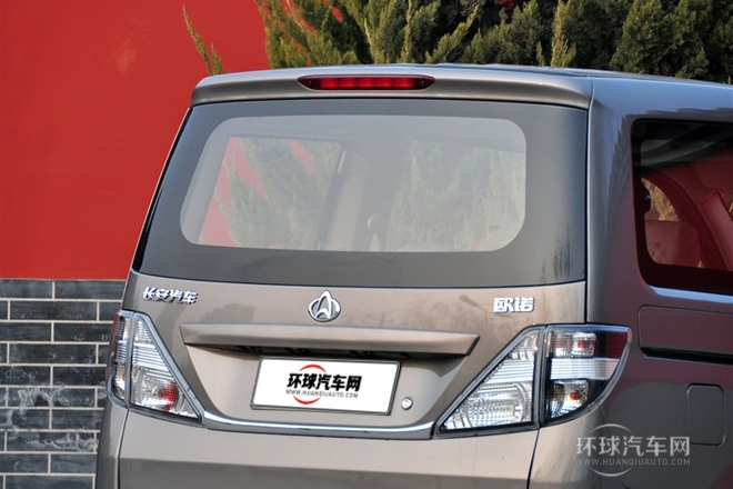 2012款 1.3L標(biāo)準(zhǔn)型