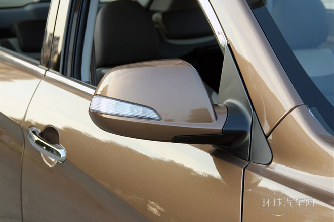 2014款 2.0T 8AT 自動(dòng)創(chuàng)領(lǐng)版