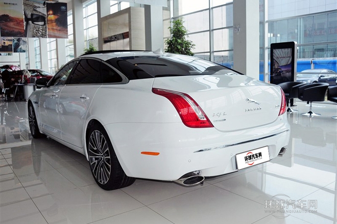 2013款 XJL 5.0 SC 巔峰創世版 四座