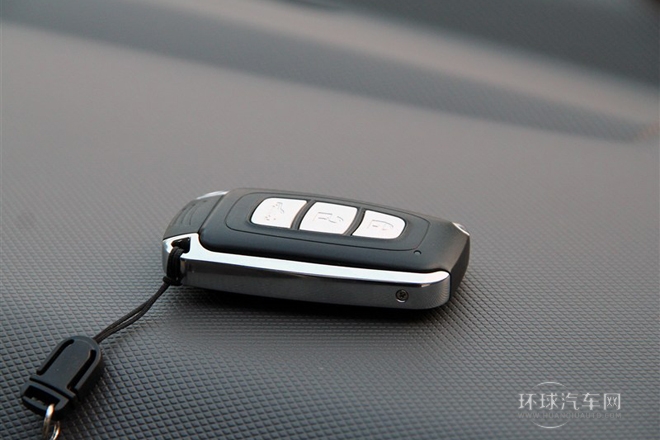 2014款 2.0T 8AT 自動創(chuàng)領版