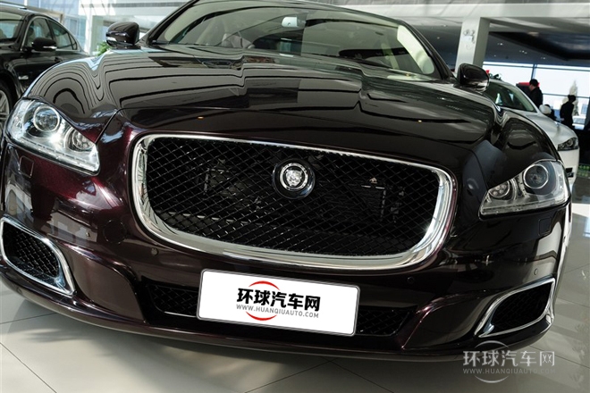 2013款 XJL 5.0 SC 巔峰創(chuàng)世版 五座