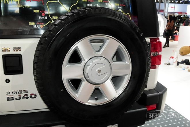 2014款 2.4L 手動酷野版