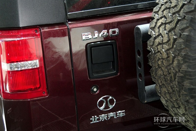 2014款 2.4L 手動酷野版