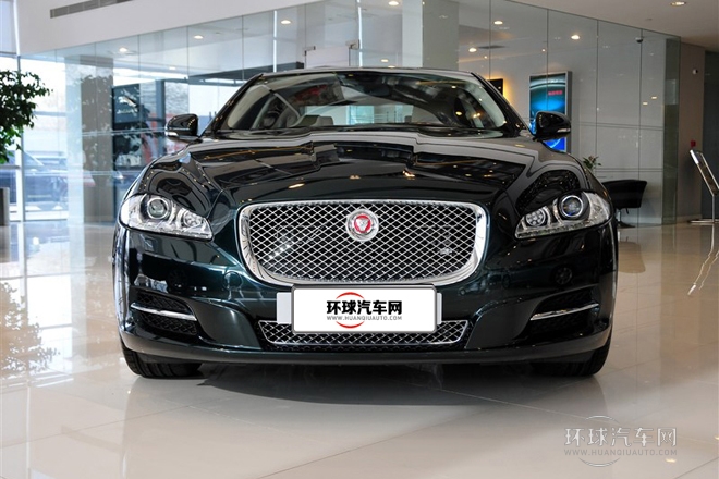 2014款 XJL 2.0T 兩驅典雅商務版