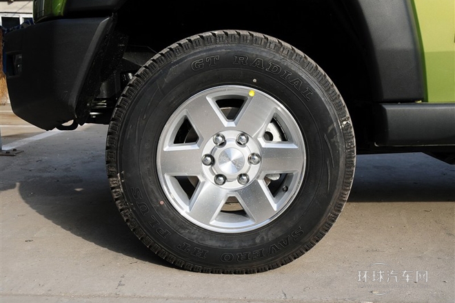 2014款 2.4L 手動穿越版