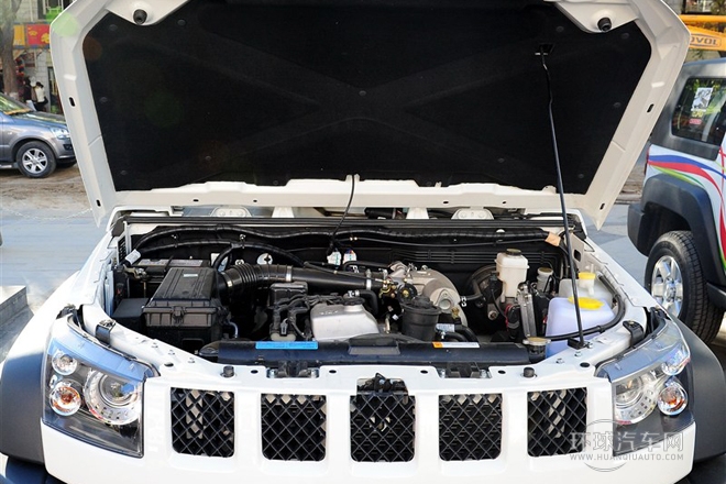 2014款 2.4L 手動(dòng)穿越版