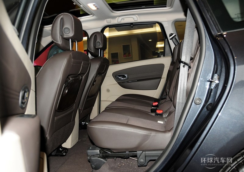 2012款 2.0 大風景舒適版