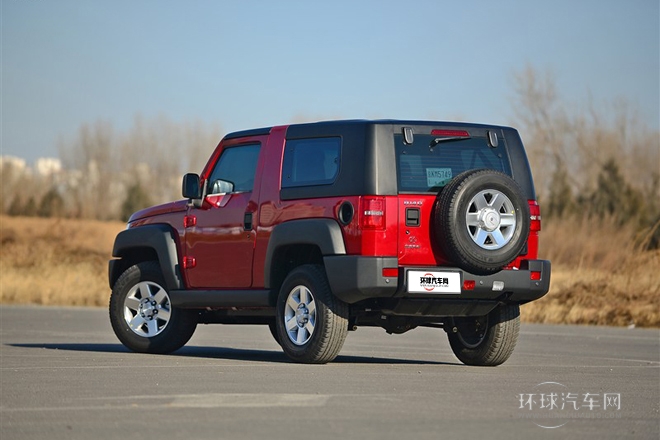 2014款 2.4L 手動穿越版