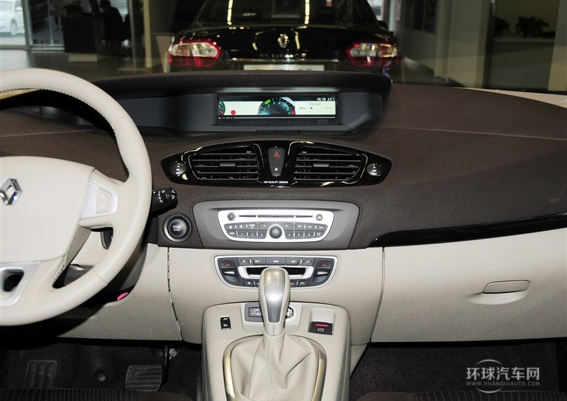 2012款 2.0 大風景舒適版