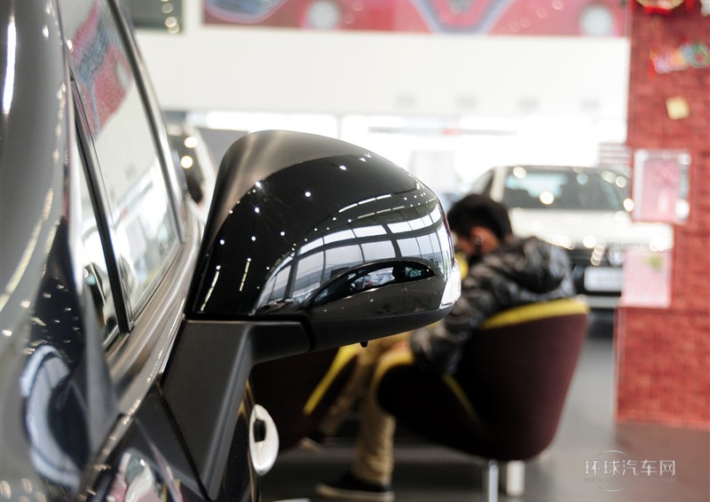 2012款 2.0 大風景舒適版