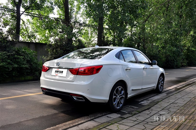 2014款 2.0T 自動(dòng)豪華型